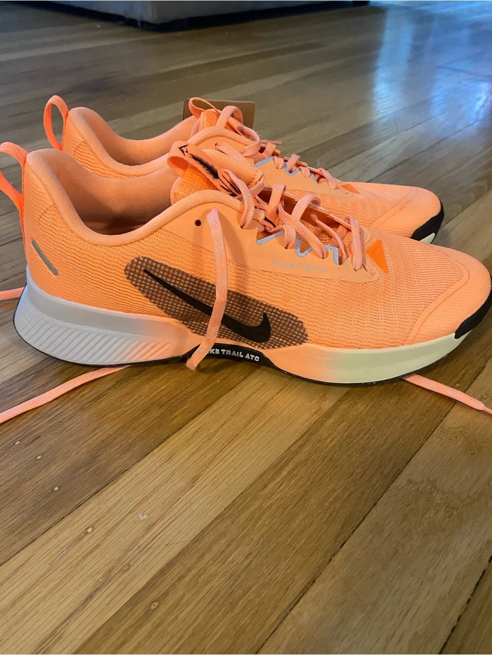 NEW Nike Juniper Trail 3 Orange Pulse Ghost